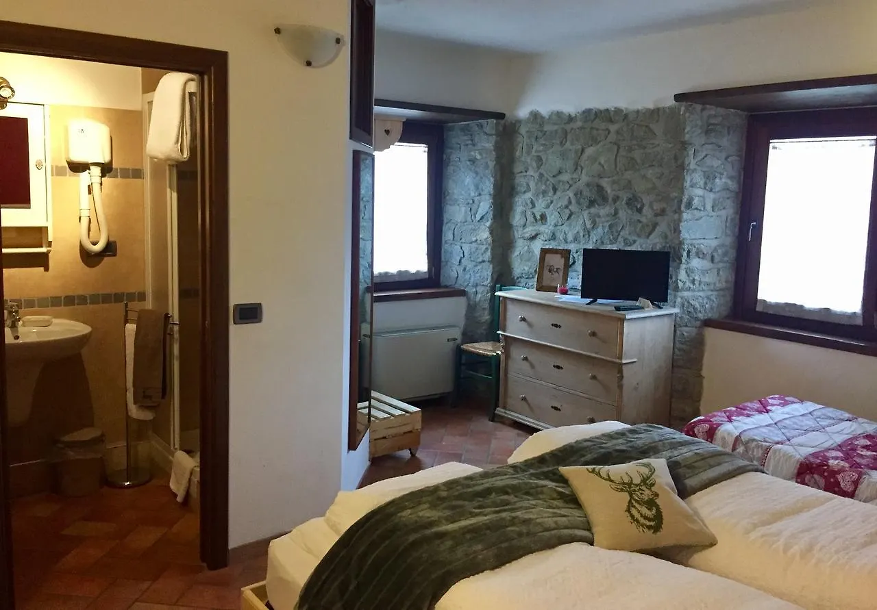 Casa Benassi ,Room&Suite , Con Piscina Riolunato Panzió