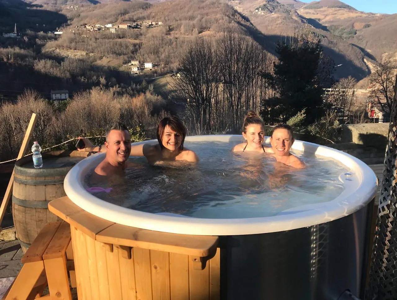 Casa Benassi ,Room&Suite , Con Piscina Riolunato 0*,  Olaszország